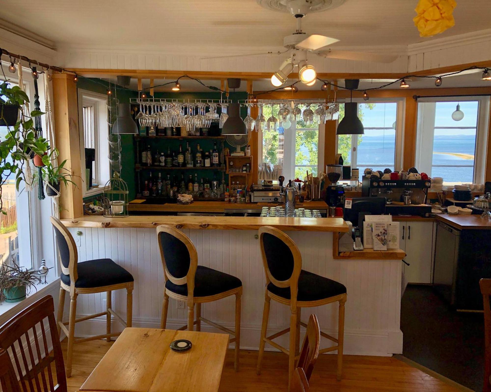 Les Pinsons Des Rives Bed and Breakfast La Malbaie Exteriör bild